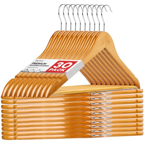 Amazon Basics Wooden Hanger Set