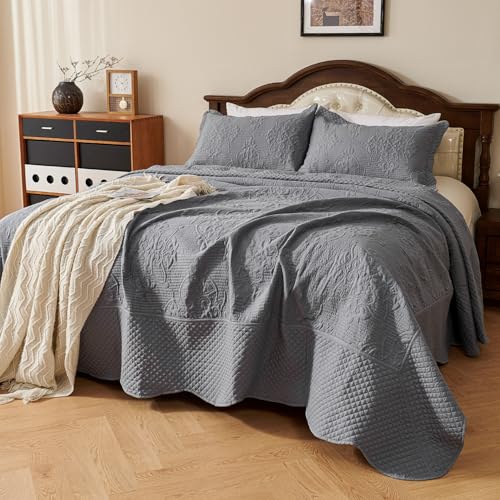 Image of EVENHUG Oversized King Bedspreads California King Quilt Set with Pillow Shams Extra Wide Large King Size Quilts Lightweight Coverlet Bedding Sets Light Grey 120 inchx128 inch