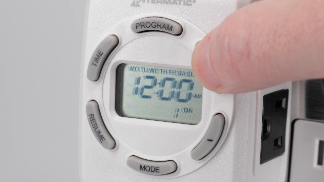 Extractor De Aire Para Baño Cata B12 Con Temporizador - Blanco, 20 W, 43 DB, Clase B