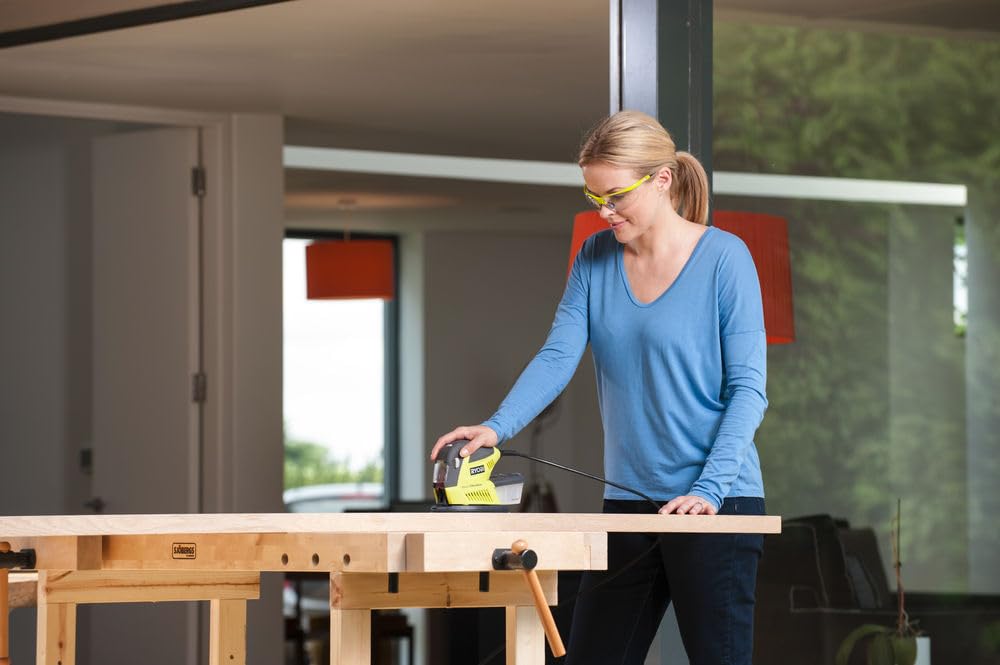 Ryobi Levigatrice Multifunzione a Filo 180W, Platorelli Intercambiabili Delta e Orbitale, 12.000 oscill./min, con 30 Accessori, RMS180-SA30
