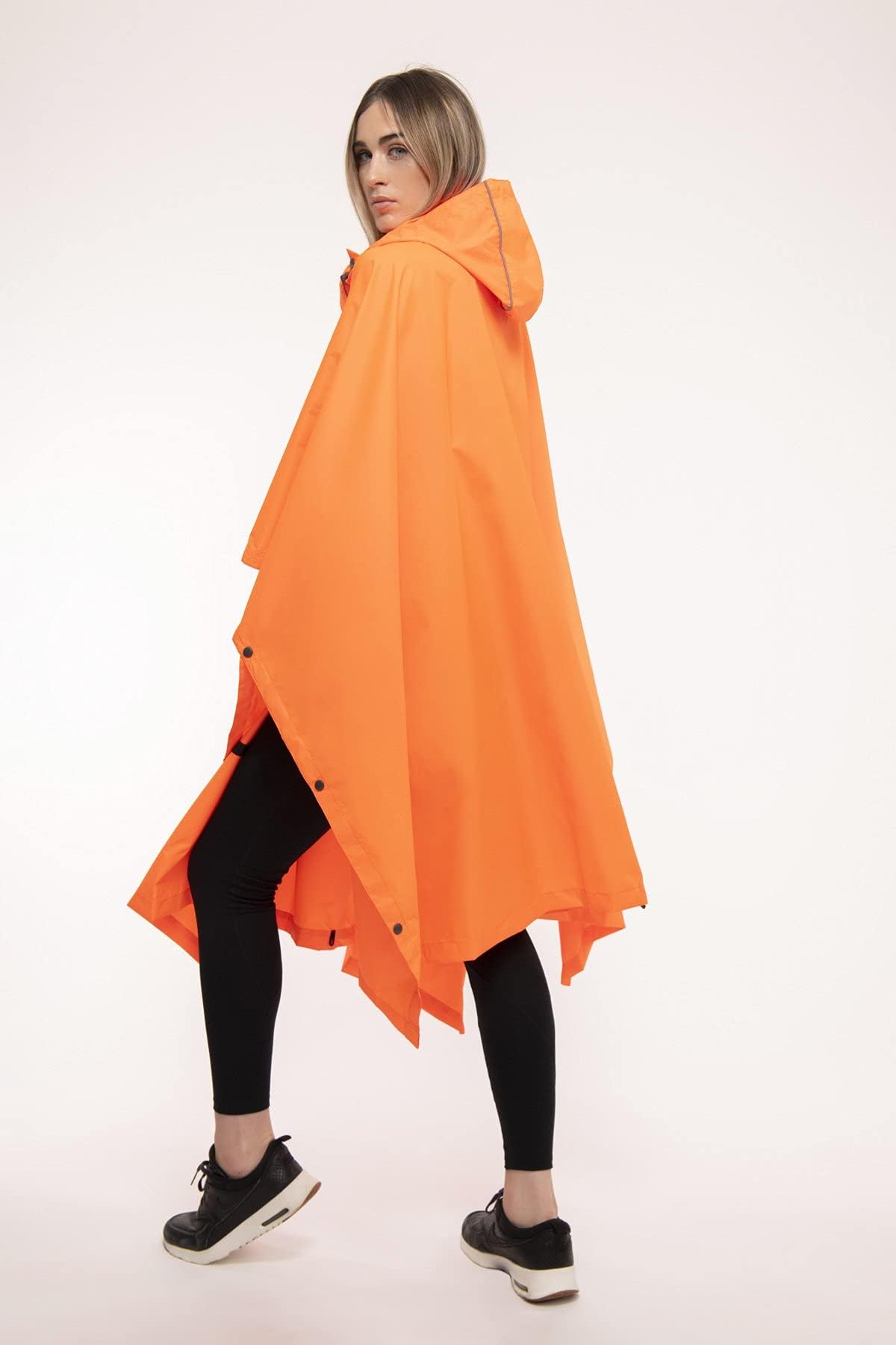 Mac in a Sac Regenponcho – wasserdicht, leicht, Kapuze | Rollbarer, leichter Regenponcho für Damen und Herren