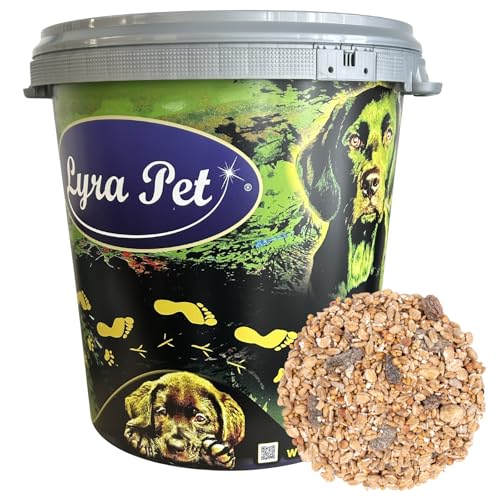Lyra Pet® | 10 kg Fettfutter + 30 L Tonne | HK Polen | Ganzjähriges Futter für Wildvögel | Energieschub im Winter & Sommer | Streufutter für Amseln, Rotkehlchen & andere Vögel | Ideal für Vogelhäuser