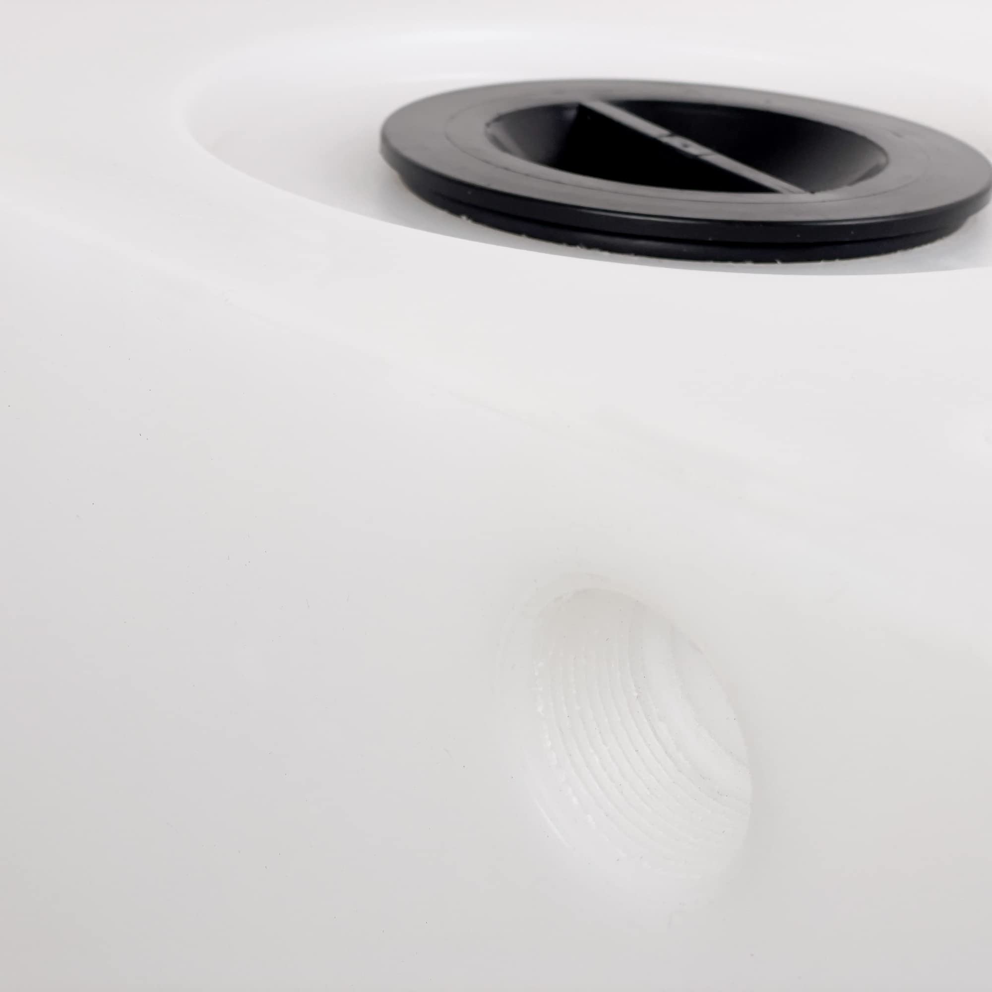 GATE14® Serbatoio Acqua per Camper e Barca Rigido Bianco Atossico 9 Fori di Raccordo 120 l
