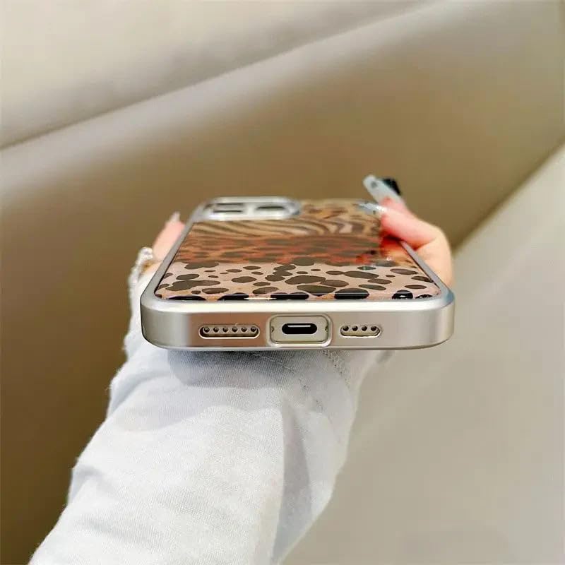 Image of PEEPERLY Back Cover Case for iPhone 15 Scratch Resistant Anti-Slip TPU Shockproof Protective Durable Jungle Queen Case