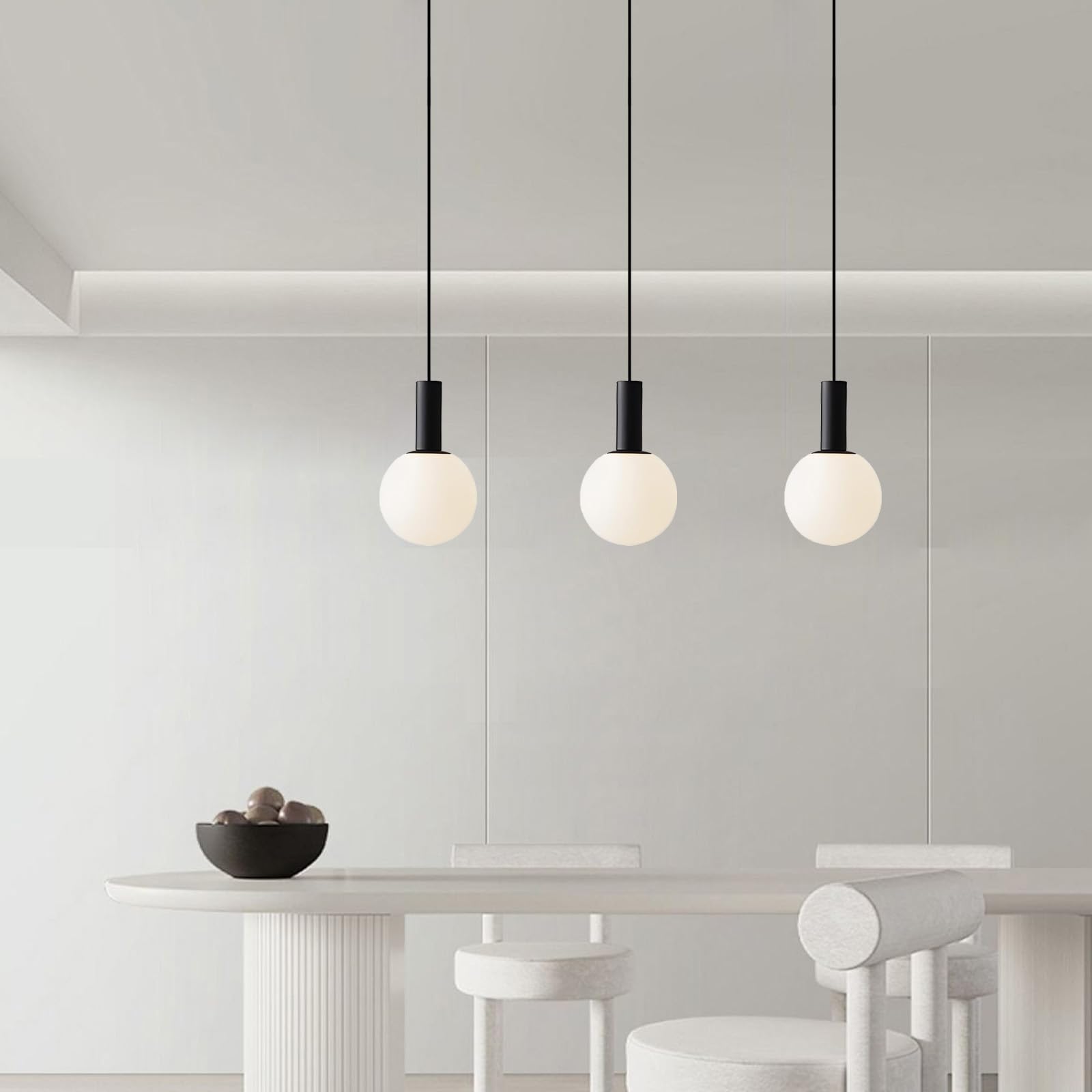 Suspension Luminaire Moderne avec Globe Verre Blanc – LED E14 12W Dimmable, Hauteur Réglable Lampe Suspendu de Plafond pour Chambre, Salon, Salle à Manger (Noir)