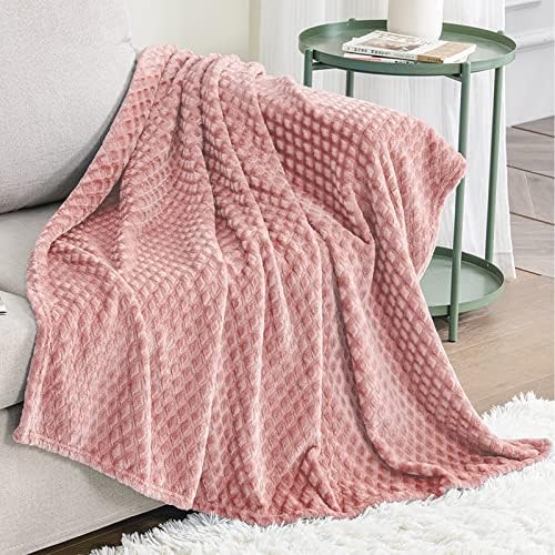 Exclusivo Mezcla Diamond Ultra Soft Throw Blanket, 127 x 178 CM Sofa Throws, Large Flannel Fleece Blanket for Sofa Bed Couch, Burgundy