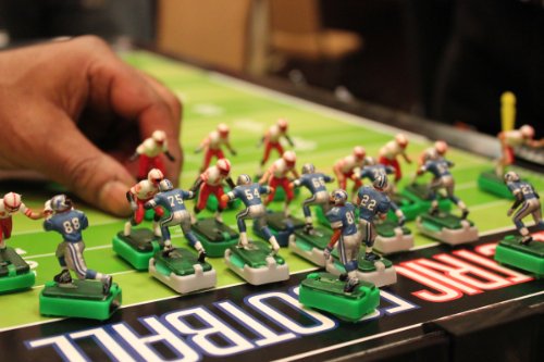 Oakland Raiders Away Jersey NFL Action Figure Set