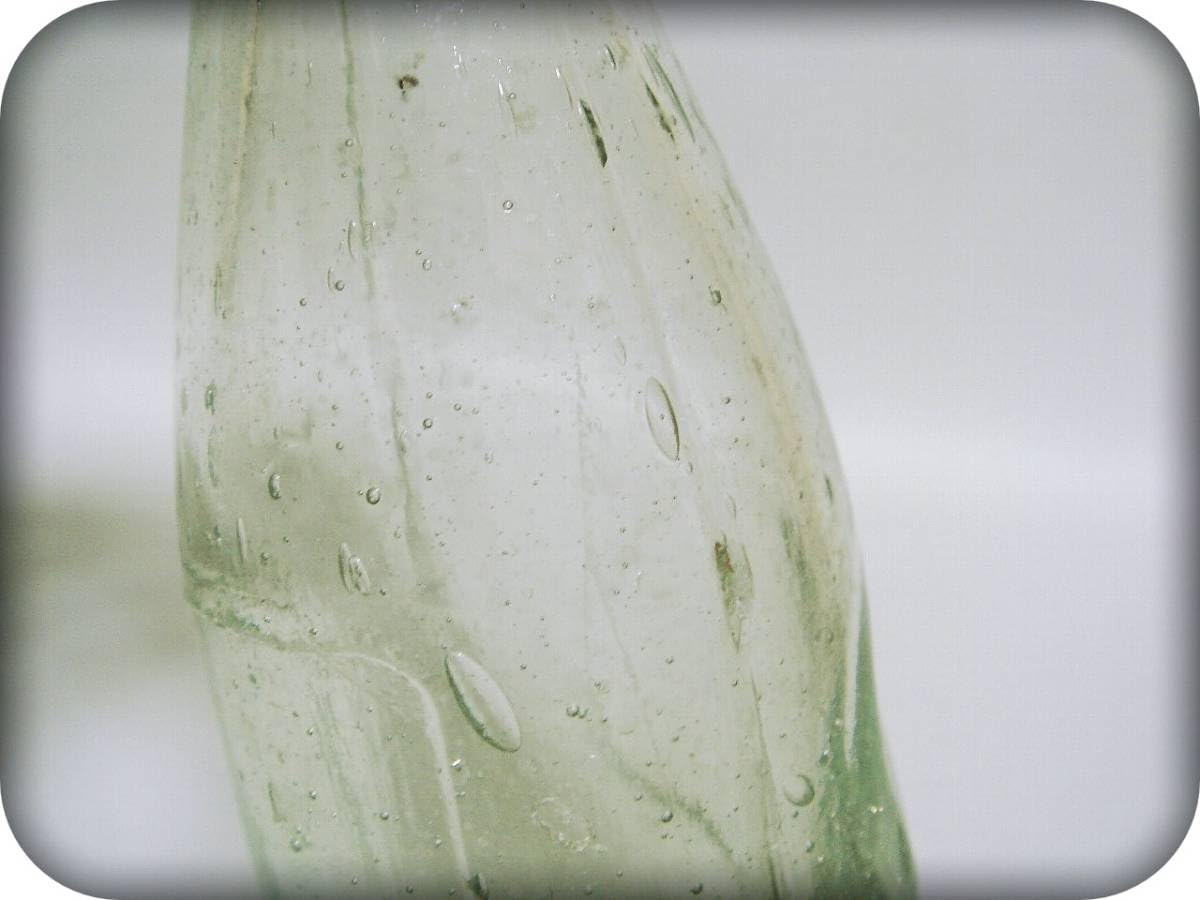 Amazon.co.jp: 【雅】『古いガラス瓶空き瓶2本』f404④ボトル