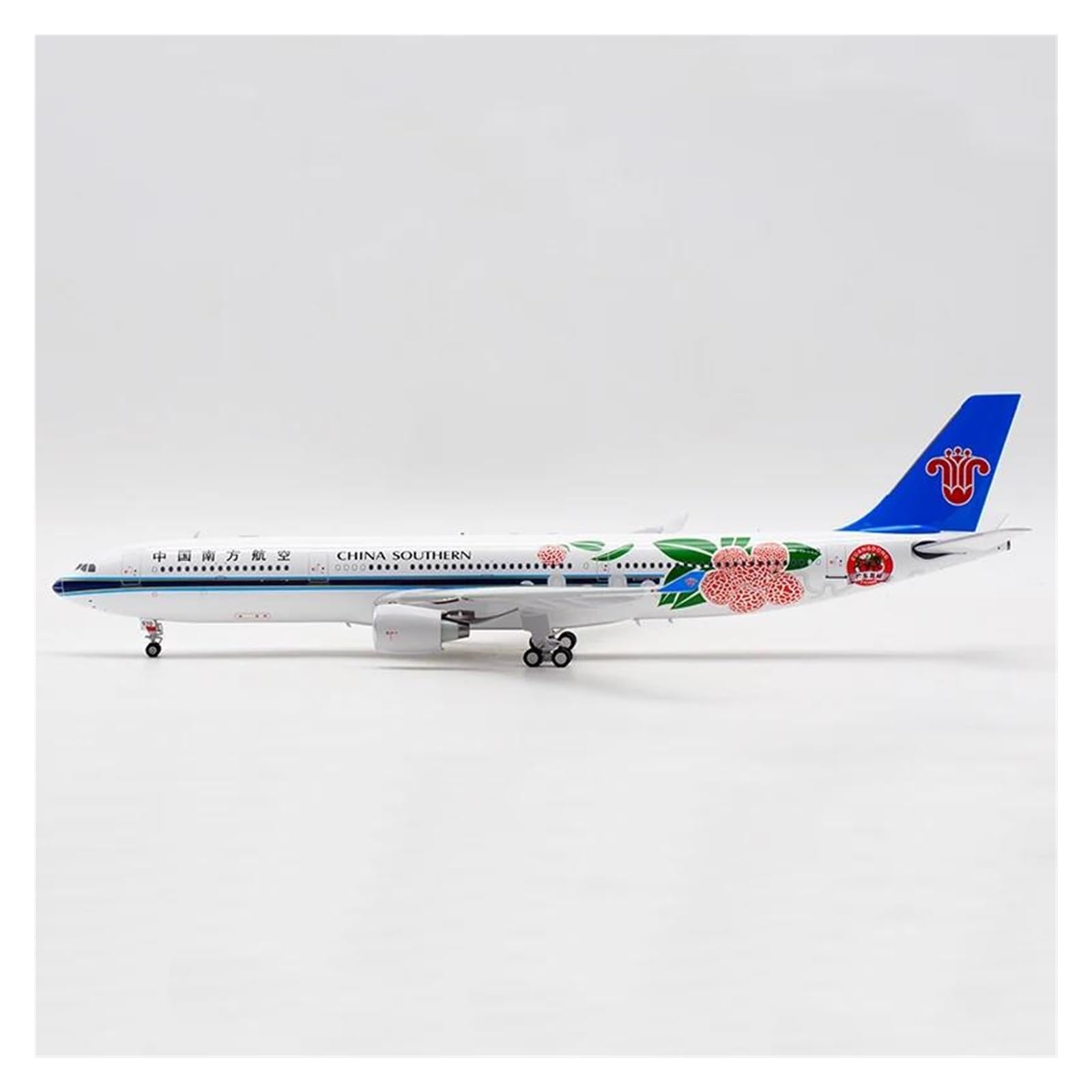 Amazon.co.jp: 飛行機模型飛行機おもちゃの飛行機模型 サザン航空 A330