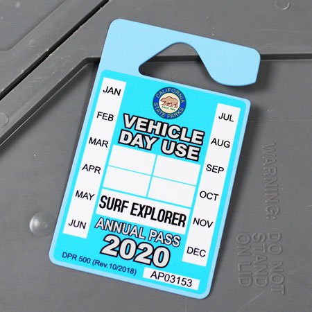 �J���t�H���j�A�p�[�L���O�p�[�~�b�g�^�O �u���[�QPP-SPT001BL-HBT