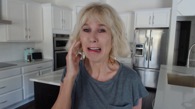 Guess Metal Hoops Women's Bamboo Hoop Earrings, Gold, One Size - Image 6