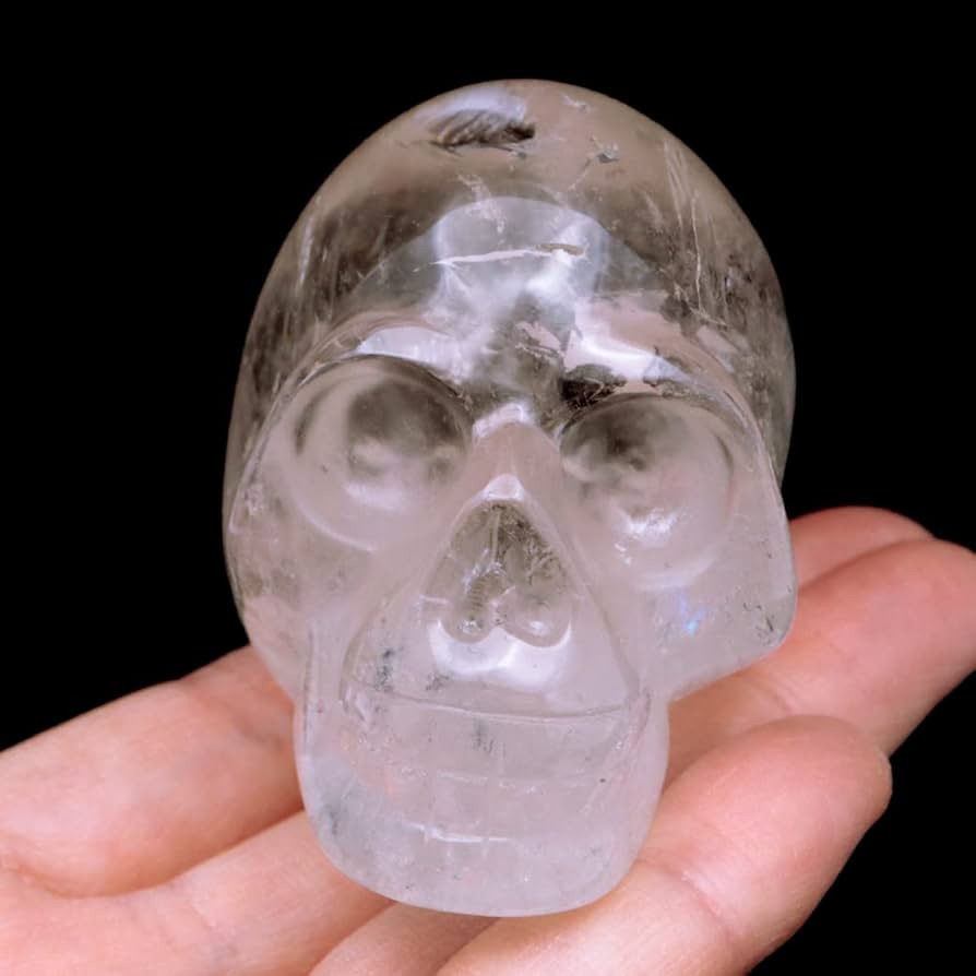 アイリス　スカル 中 【クリアクォーツ 水晶】クリスタル　ブラジル産 Amazon.co.jp: クリスタル スカル 天然水晶 虹入り 骸骨 置物