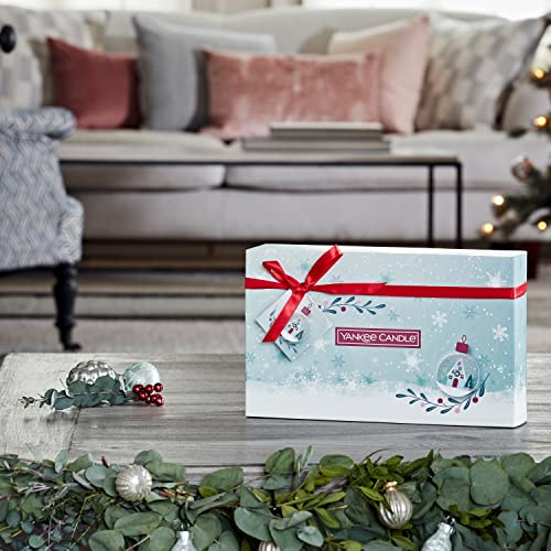 Yankee Candle Geschenkset | 12 duftende gefüllte Votivkerzen | Snow Globe Wonderland Kollektion