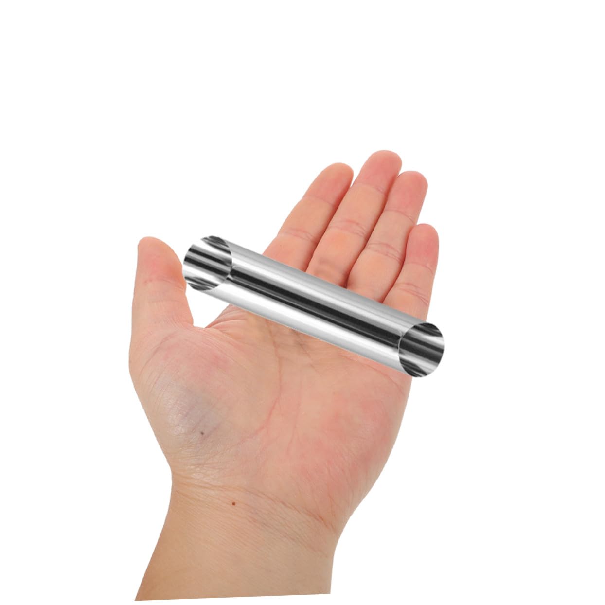 Ciieeo 35 Stück Edelstahl Cannoli Röhren mit Hohler Spiralstruktur Dualer Richtung und Gleichmäßiger Croissant Formung Vielseitig für Kommerzielles und Heimbacken in Silber