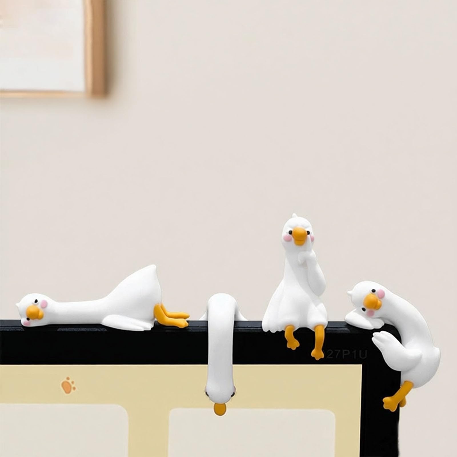 4pcs Mini Resin Goose Figurine, Lazy Ducks Desk Accessories, Funny Computer Decor, 3D Craft Sculpture, Tiny Cute Goose Statues for Office Desk, Car Dashboard, Indoor Festival Decor