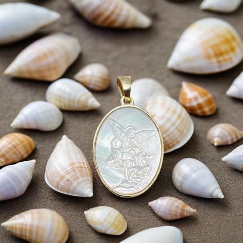 KOMI Pendant Necklace for Women, Mother of Pearl Pendant with 18K Gold Plated Necklace, Catholic Jewelry for Women with Soft Velvet Bag3