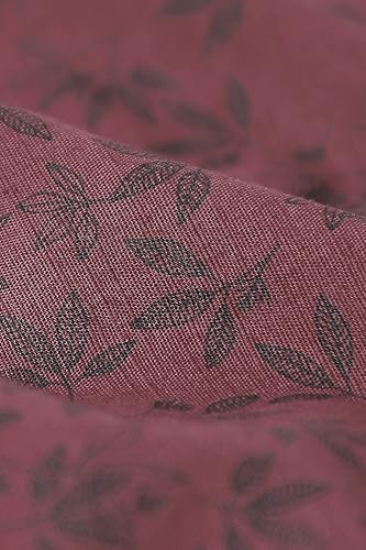 Image of Peter England Men's Slim Fit Full Sleeve Casual Shirt in Slub Cotton with All-Over Leafy Print
