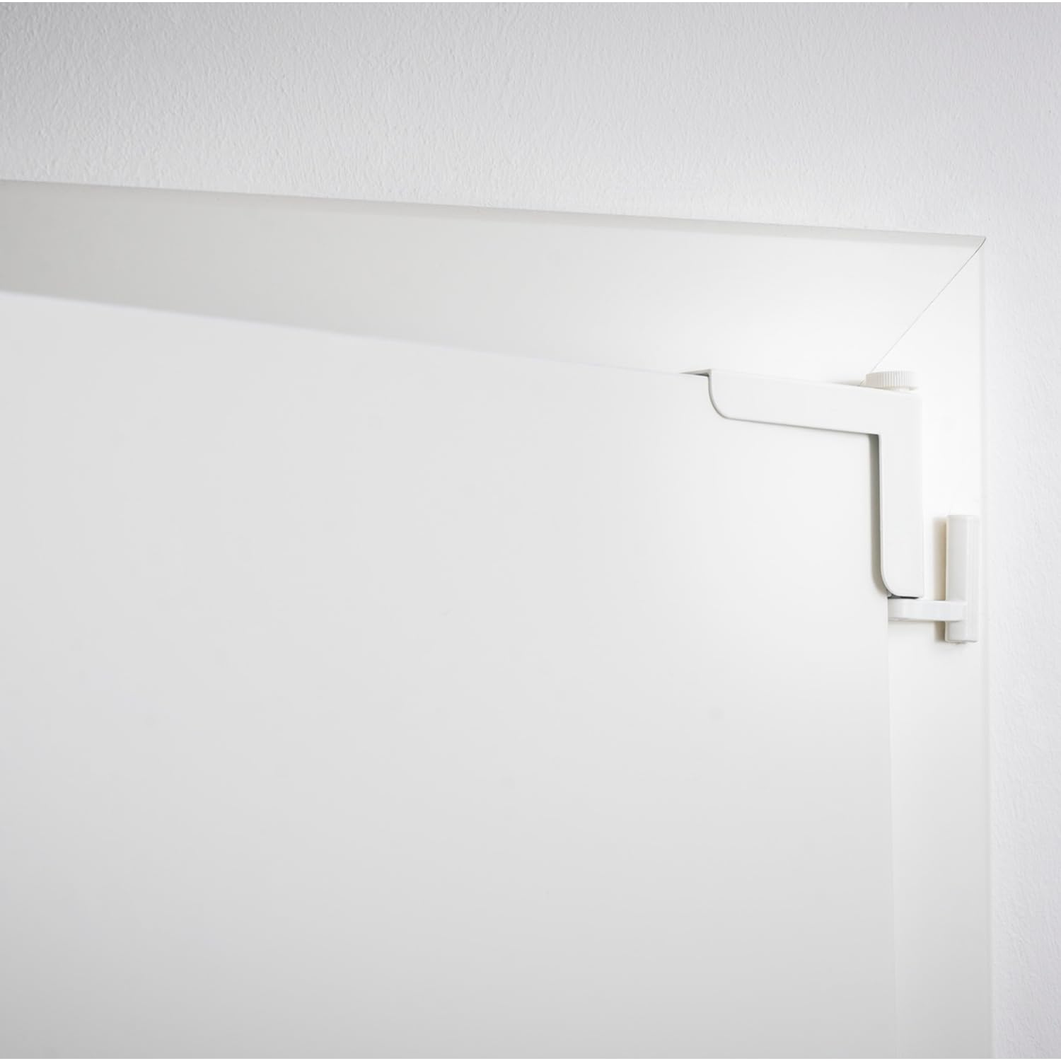 ABUS Cierrapuertas 2603 para puertas de interior ligeras - apto para puertas de habitación con apertura a izquierda y derecha según norma DIN - sin taladro, sin tornillos - blanco