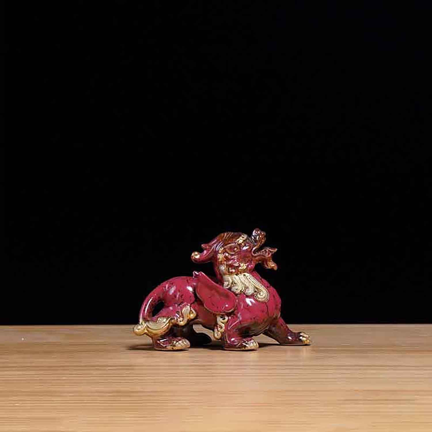 DFTDFYXY Ceramic Fengshui Statue Chinese Fortune Pixiu Ornaments Living Room Entrance Decoration Desk Gift Zen Decor Living Room Shop Decorations,A,S