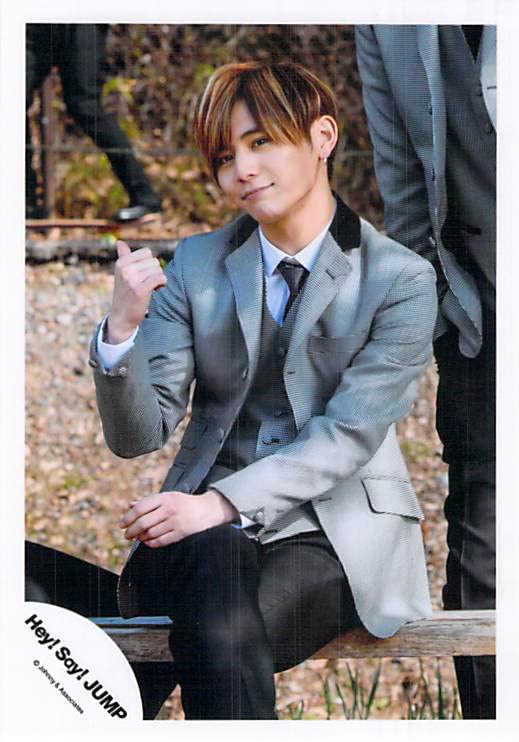 Hey! Say! JUMP 山田涼介 公式写真 Amazon.co.jp: Hey! Say! JUMP 公式生写真（山田涼介）HY00144 : おもちゃ