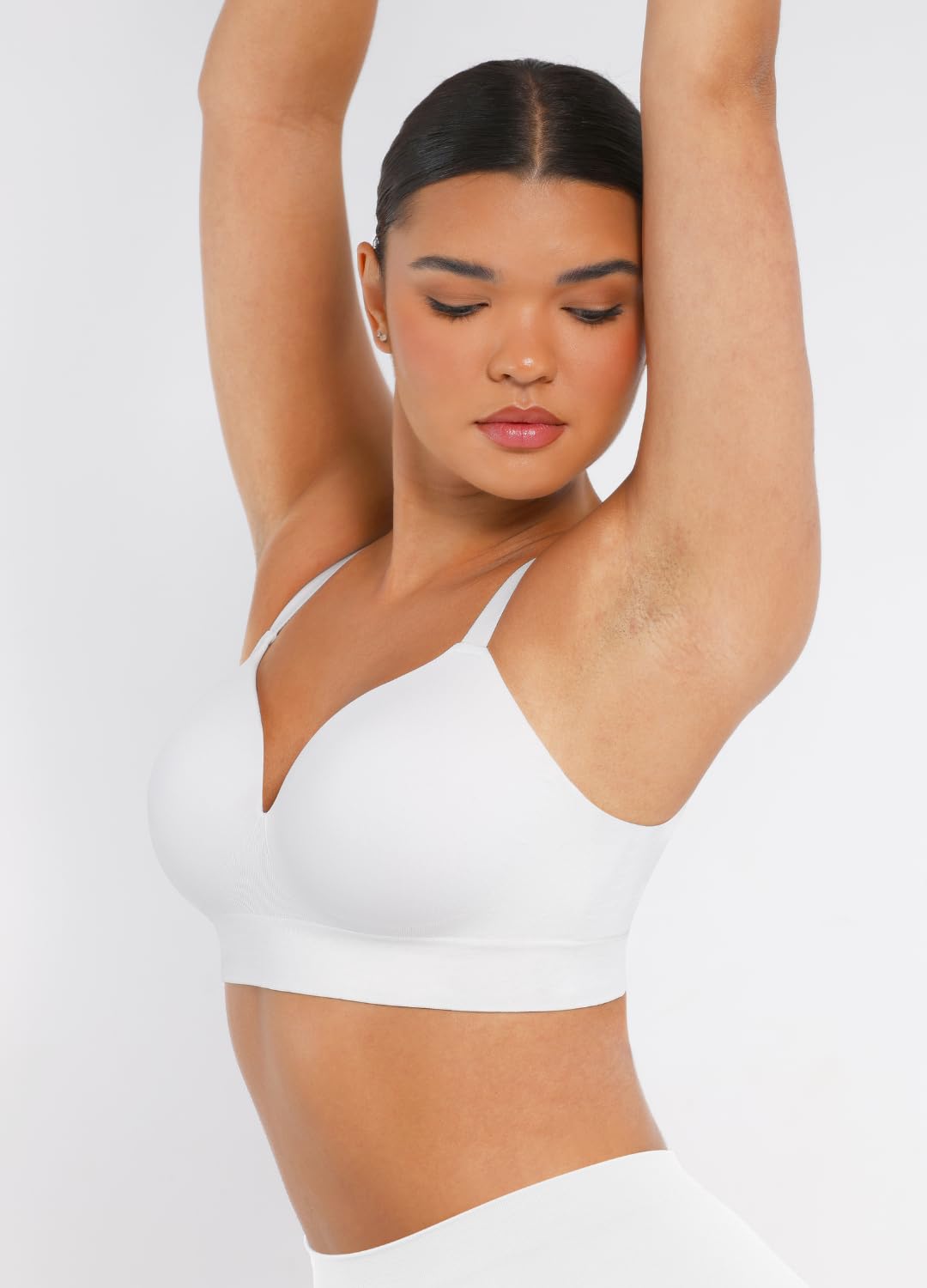 Daily Essential BH, rosensix Damen Original BH Bequemer Soft-BH ohne Bügel mit Starkem Halt Bügelfreier & Unsichtbarer Look – mit verstellbaren Trägern und integrierten Pads