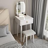 Améliorez votre routine de beauté avec notre bureau de maquillage doté d'un miroir lumineux LED tricolore. L'interrupteur tactile permet un réglage facile de la lumière, assurant une luminosité parfaite pour une application impeccable du maquillage. Conçu pour la fonctionnalité et le style, ce bureau de coiffeuse est un incontournable pour tout amateur de beauté. Améliorez votre espace et profitez d'une expérience de maquillage de qualité professionnelle à la maison.