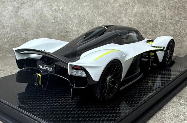 Amazon | 1/18 Frontiart Aston Martin Valkyrie W | ミニカー・ダイ