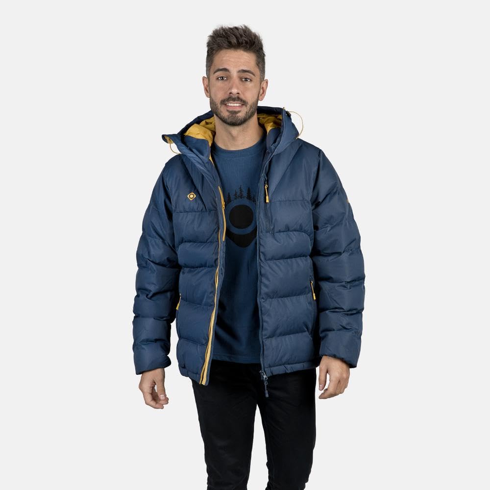 Izas Ampriu M Chaqueta de Hombre para Invierno con Membrana Resistente al Viento y Lluvia. Abrigo Acolchado de Fibras con Cremallera, Capucha y Bolsillos. Anorak Transpirable para Frío y Nieve.