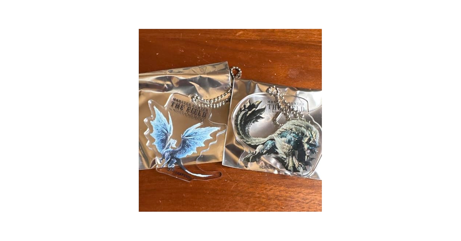 デジモンモンハン2個セット Amazon.co.jp: デジタルモンスターcolor モンスターハンター