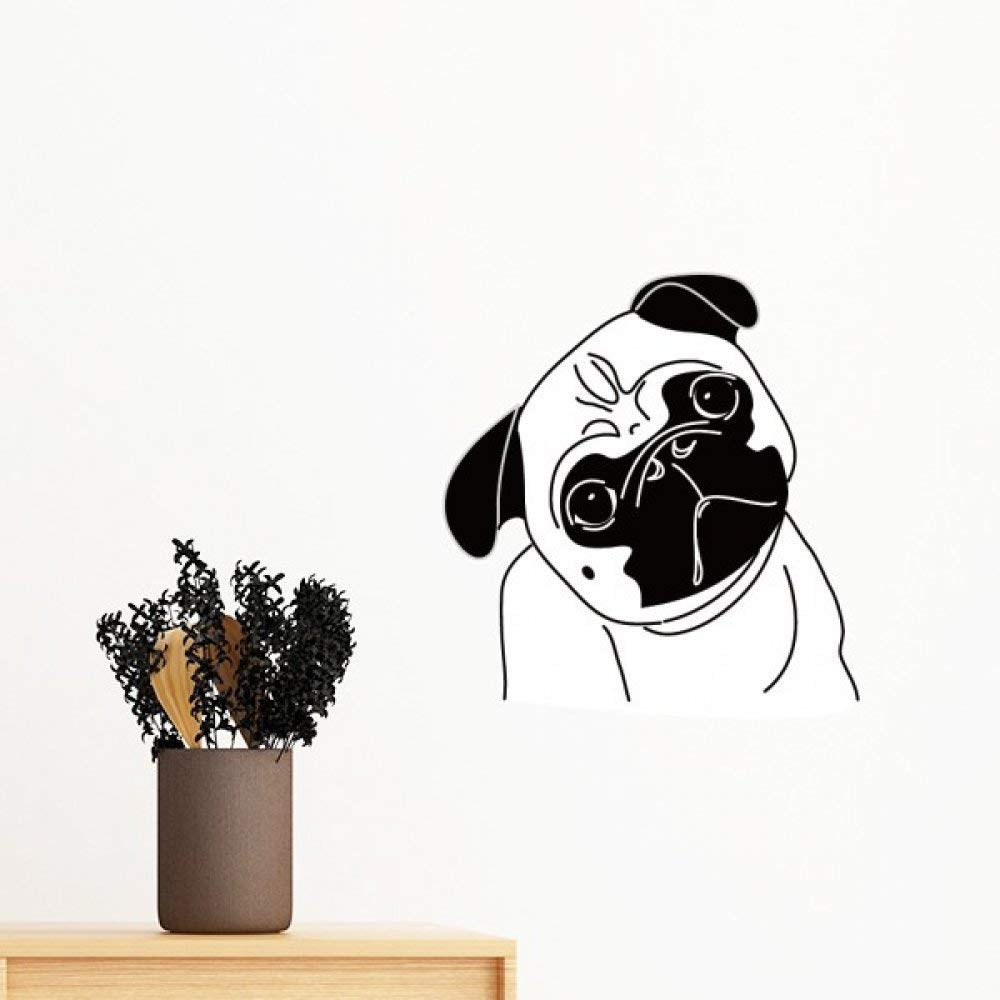 Papier peint chien amovible pour relooker un mur blanc sans laisser de trace de colle