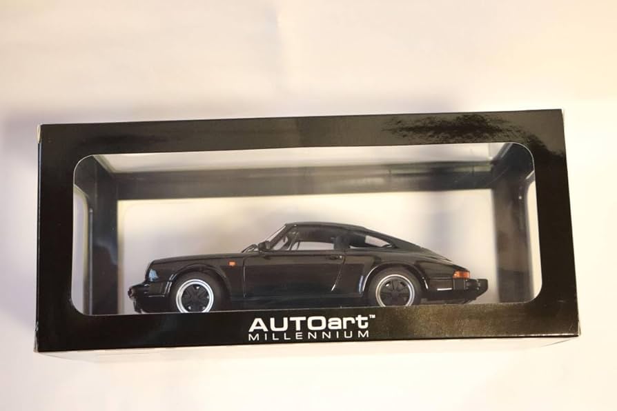 autoart 1/18 ポルシェ911 930 AUTOart 1:18 Porsche 911 (930) Turbo Wangan Midnight “Blackbird