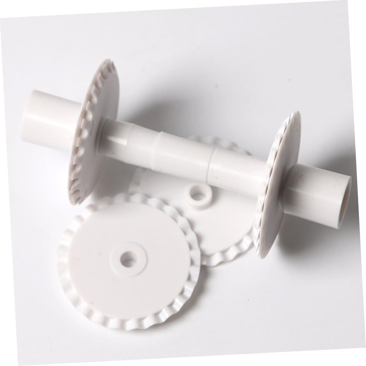 Cabilock Fondant Gâteaux Cutter Rouleau Emporte-Pièce Fondant Gâteaux Outils Pâtes Cutter Cookies Cutter Pâtisserie Roue Cutter