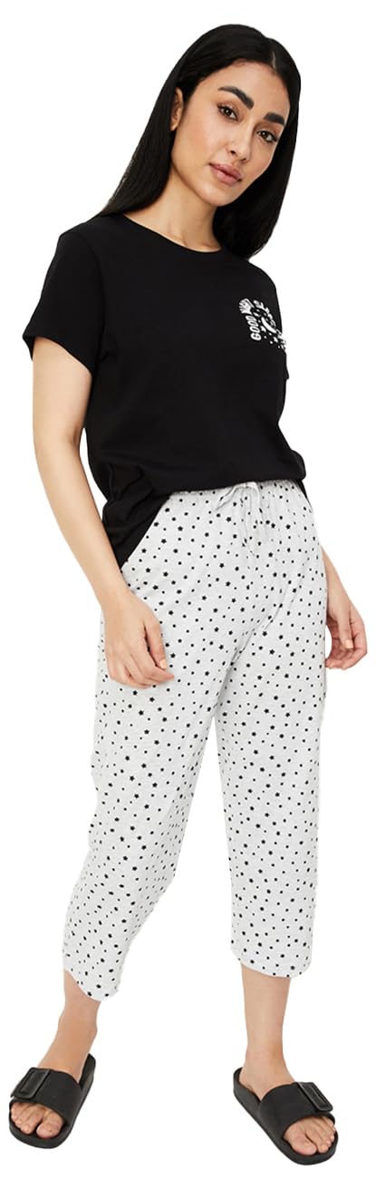 Women Printed Capri Set