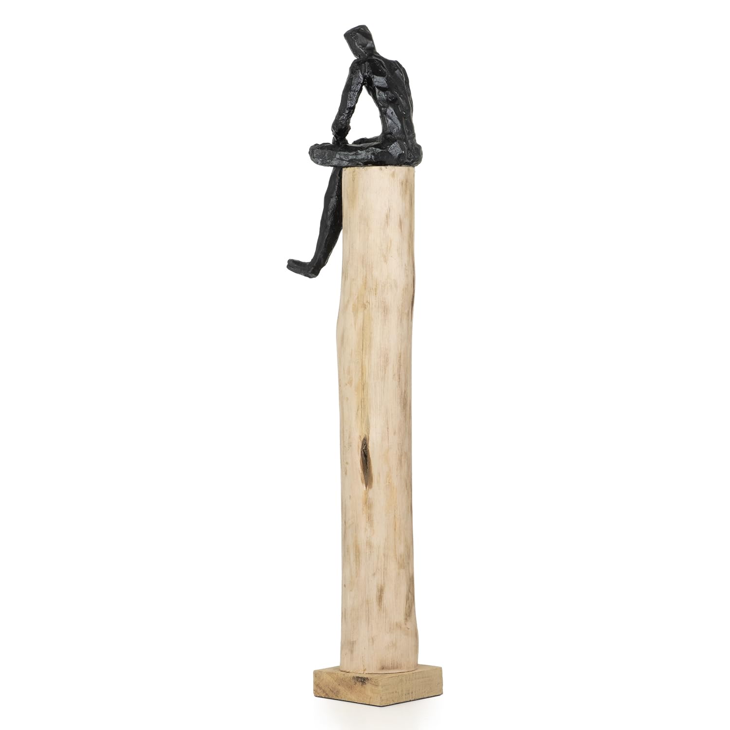 Moritz Skulptur Mann auf Stamm ca. 74 cm – Holz modern sitzend Deko Figur | Massiver Naturstamm mit dunkler Sitzfigur, jedes Stueck ein handgefertigtes Unikat, moderner Blickfang und Geschenkidee