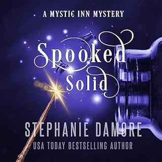 Spooked Solid Audiolibro Por Stephanie Damore arte de portada
