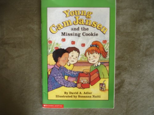 Young Cam Jansen and the Missing Cookie 0439227062 Book Cover