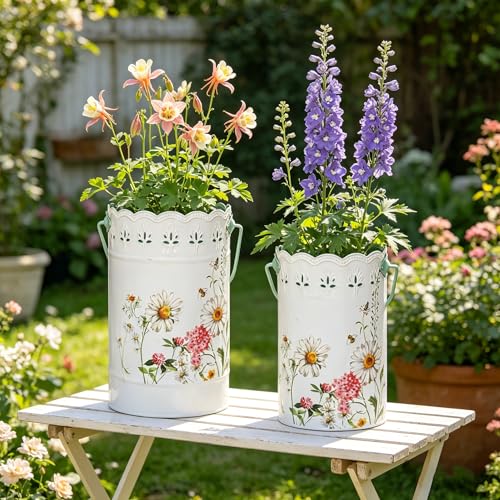Xynthorvex Set of 2 Farmhouse Floral Metal Flower Bucket Vase, Rustic Embossed Daisy Bee Design Planter with Hollowed-Edge, Decorative Pot for Indoor Outdoor Home Garden, Kitchen, Patio