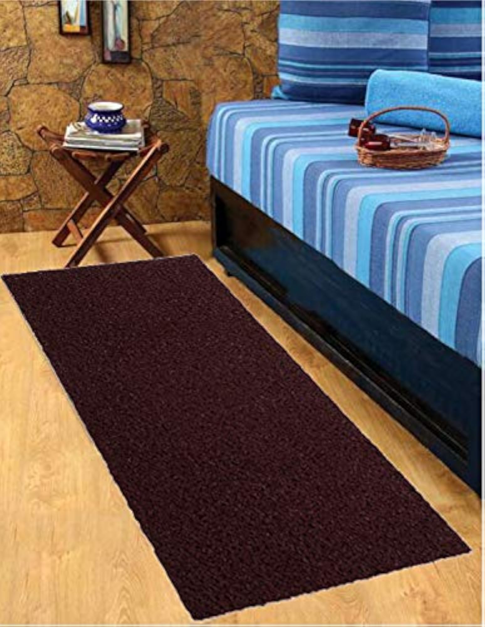 Rubber Bed Side Runner, 24x36'' (Maroon)