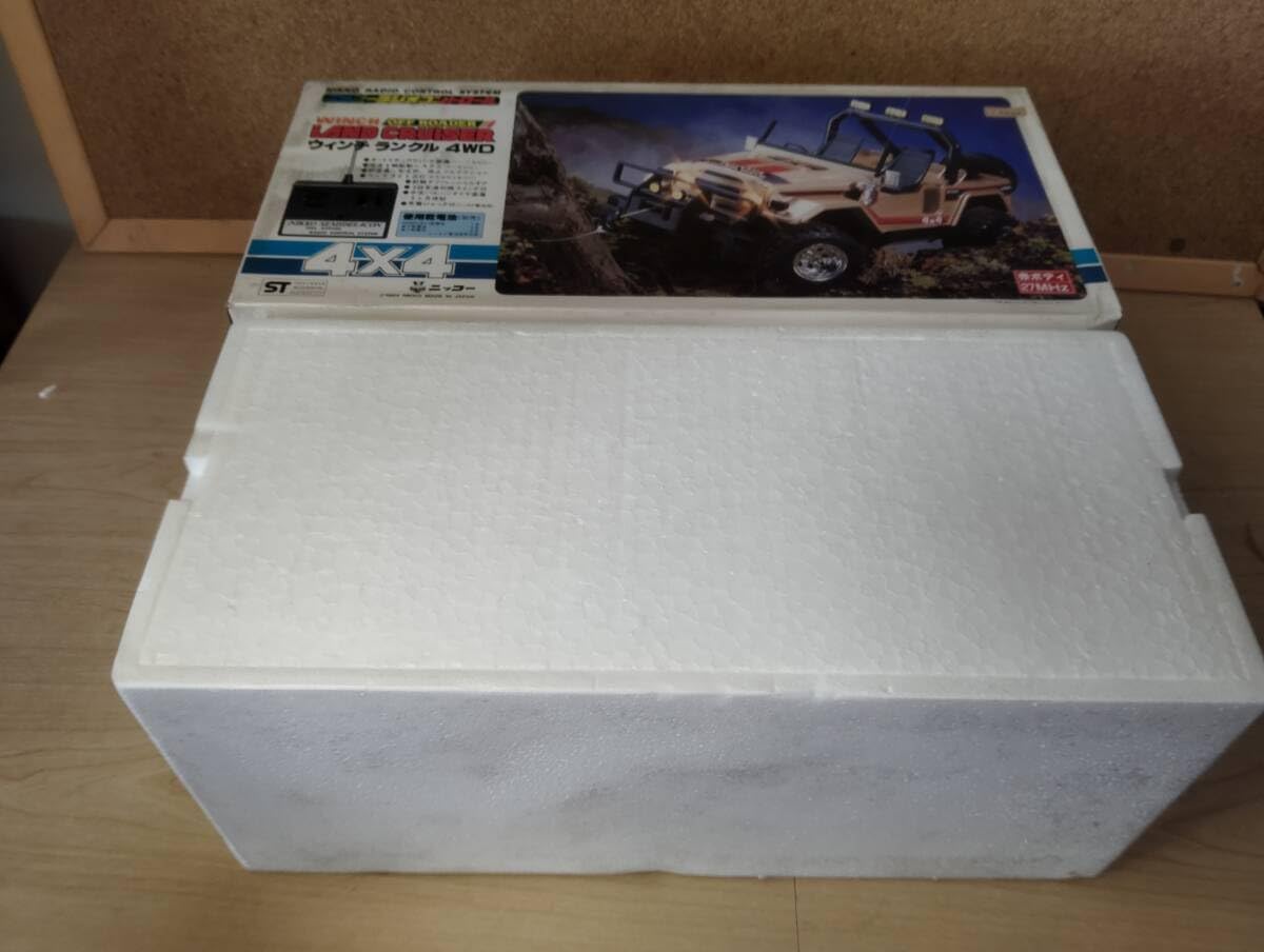 Amazon.co.jp: 有 ニッコー ウインチ ランクル 4WD 赤 ラジコン RC