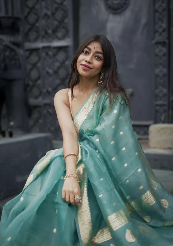 Image of Flosive Women's Cotton Saree With Blouse Piece