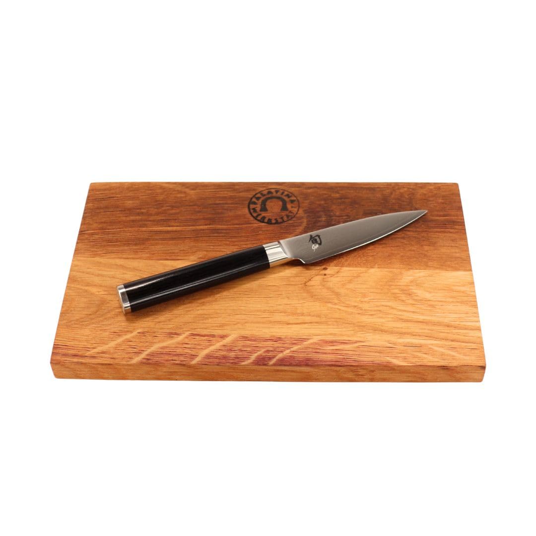 Kai Shun Classic DM-0700 - Set de regalo (cuchillo de oficina muy afilado, hoja de acero de damasco de 9 cm y tabla de cortar grande de roble de 30 x 18 cm)