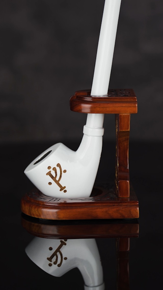 Amazon.com: Pulsar Shire Pipes - GANDALF THE WHITE Cherry Churchwarden  Tobacco Pipe - 12.5