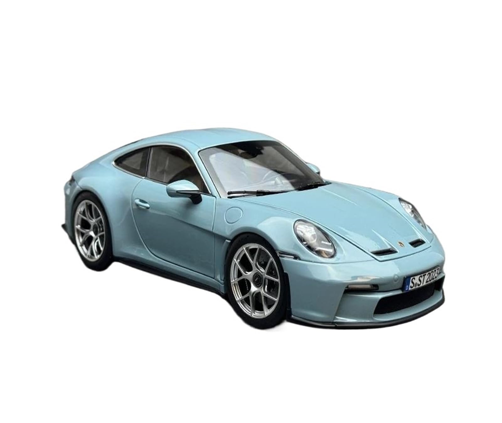 1/18　ポルシェ911　ダイキャストメタルモデル Amazon.co.jp: Maisto - 1/18スケールモデル ポルシェ911 GT3