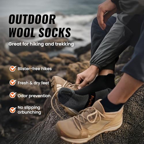 4 Pairs Merino Wool Ankle Running Hiking Socks Compression Support Breathable Thick Cushion No Show Socks for Men4