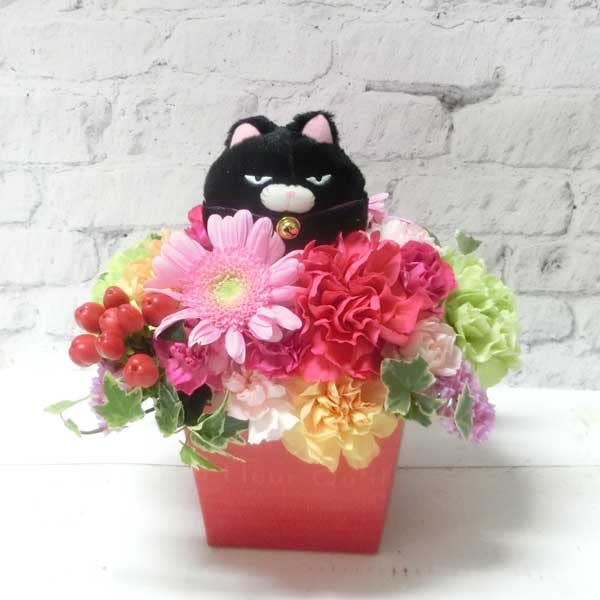 フラワーアレンジメント小物入れ 猫付き Amazon｜生花アレンジ あみゅてだま 黒豆 猫のマスコット付き