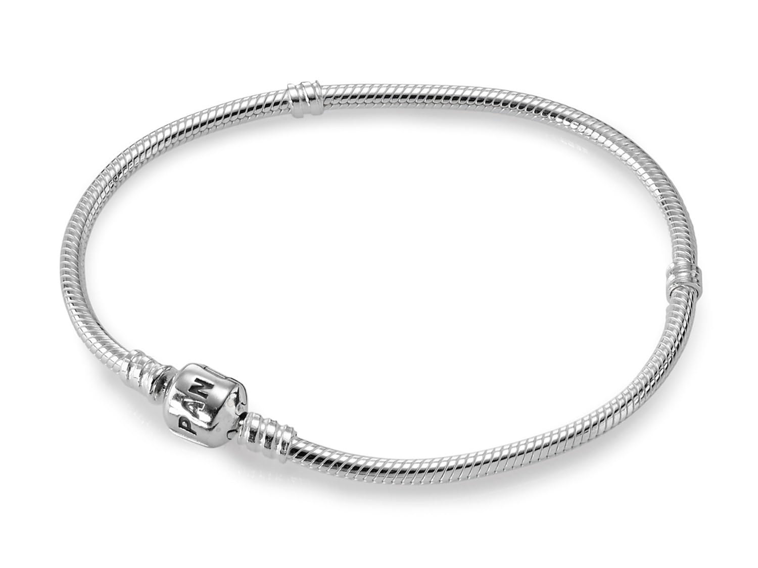 PANDORA Starterarmband für Damen Silber Geschenkset Familie Herz & Stern | Schmuck-Set Bundle Armband mit Charm für Frauen, zauberhafte Geschenkidee