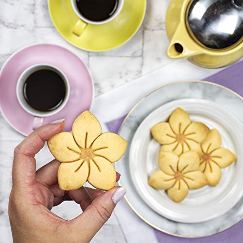 Frangipani Cookie Cutter, 1 Piece - Bakerlogy #TOP2