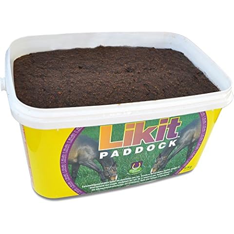 Likit Paddock Horse Lick with Vitamins Cover