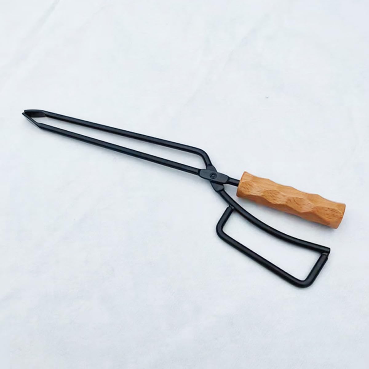 Artibetter Pinza per Barbecue in Ferro e Legno Alta Durezza, Utensile per Spostare la Legna, Adatta per Campeggio e Caminetti Interni