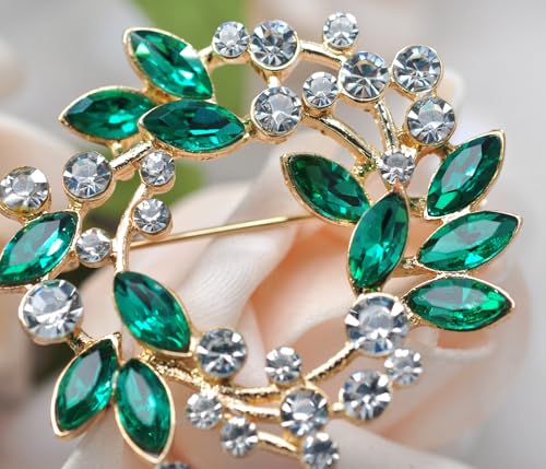 Image of Gyn&Joy Clear Crystal Rhinestone Floral Wreath Pin Brooch BZ005
